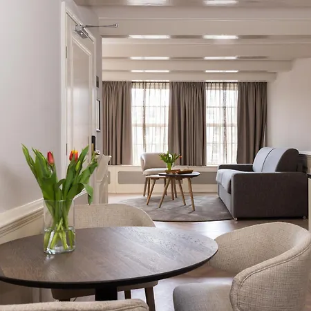 Canal Apartment Amsterdam