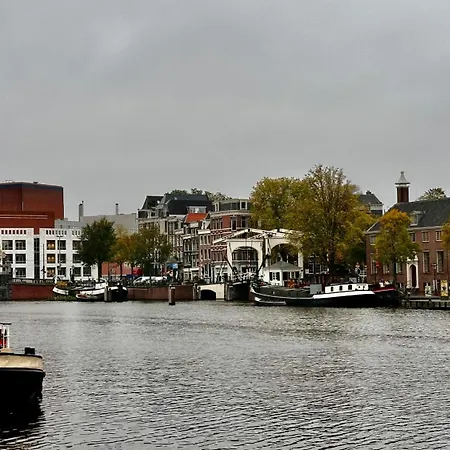Canal *